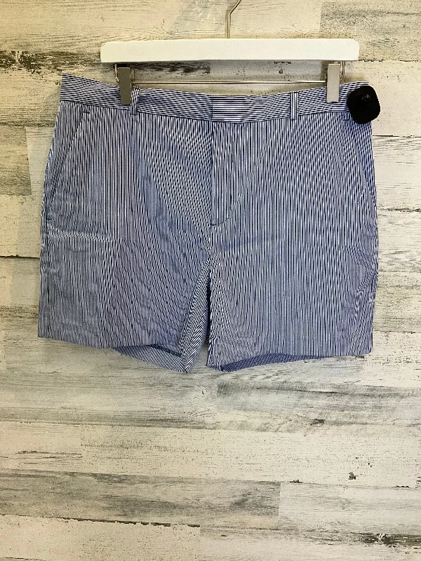 Blue & White Shorts Banana Republic, Size 12 Cozy Men's Winter