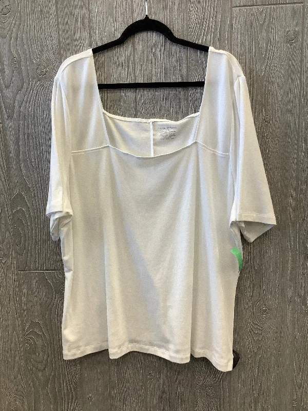 Top Short Sleeve By Lane Bryant In White, Size: 3x Adventure