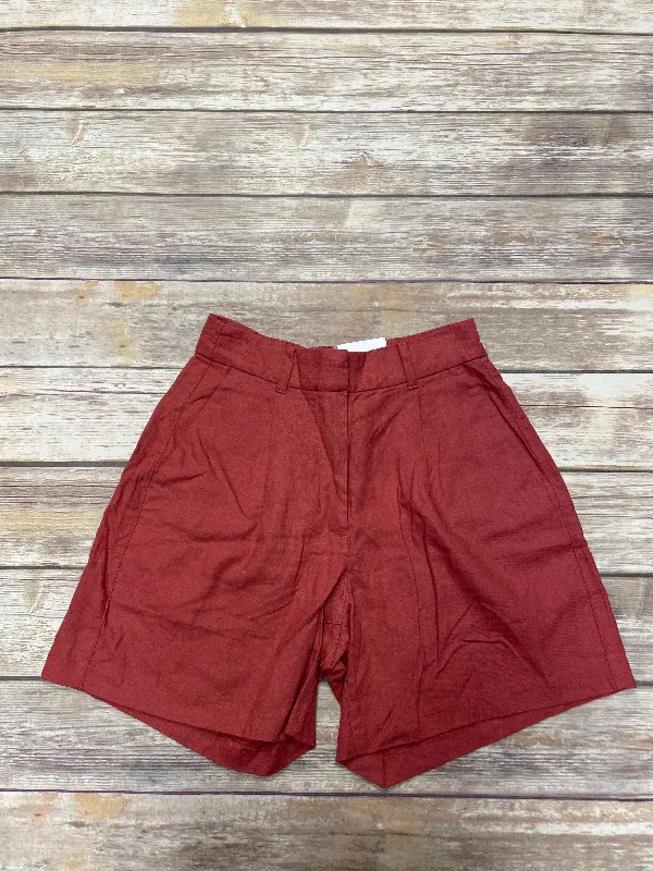 Red Shorts Old Navy, Size S Laid