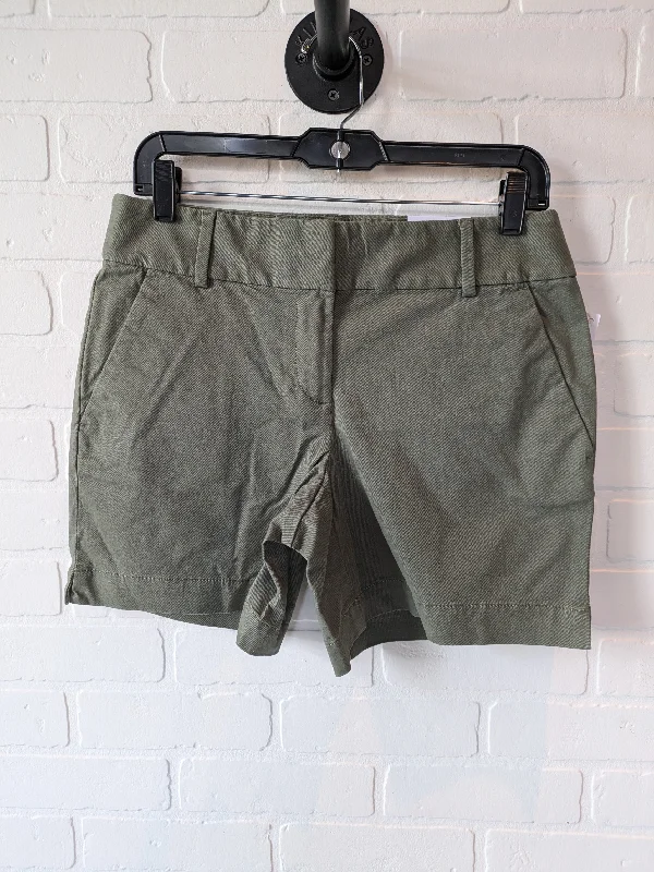 Green Shorts Loft, Size 4 Vacation