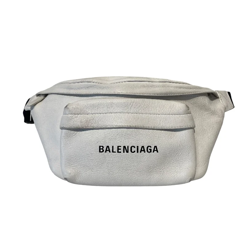 BALENCIAGA/Fanny Pack/Leather/WHT/Logo Belt Bag Elegant Men's Cashmere