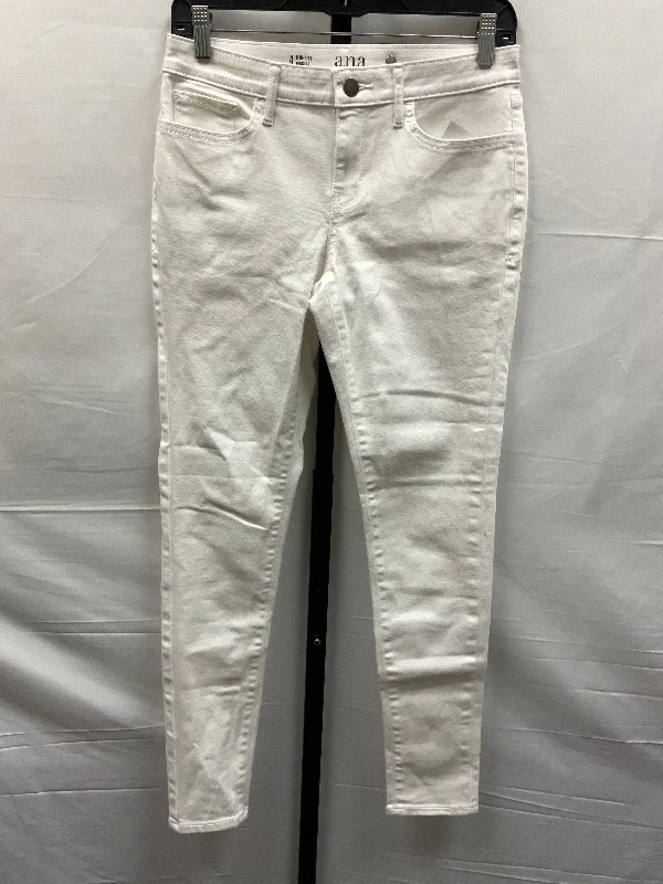 White Jeans Jeggings Ana, Size 4 Monochromatic All