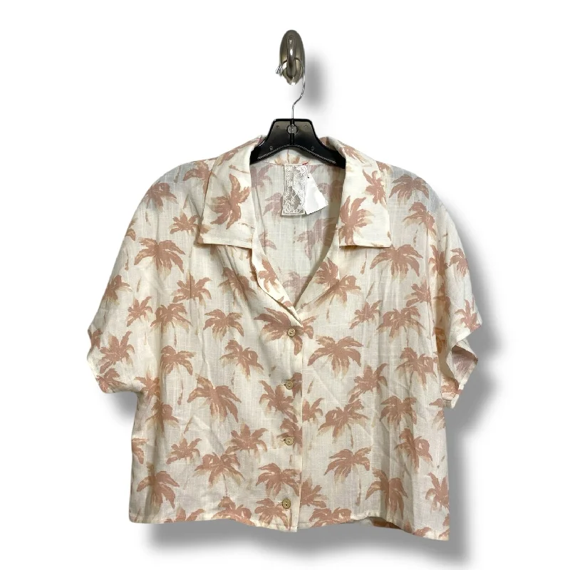 Top Short Sleeve By Clothes Mentor  Size: S Traditional Men's Country