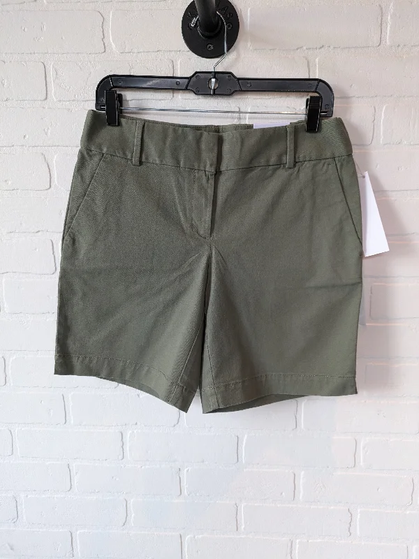 Green Shorts Loft, Size 4 Refined Men's European